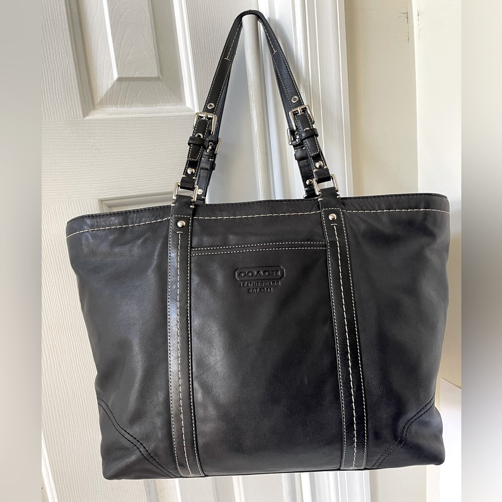 Coach Leather Bag EUC